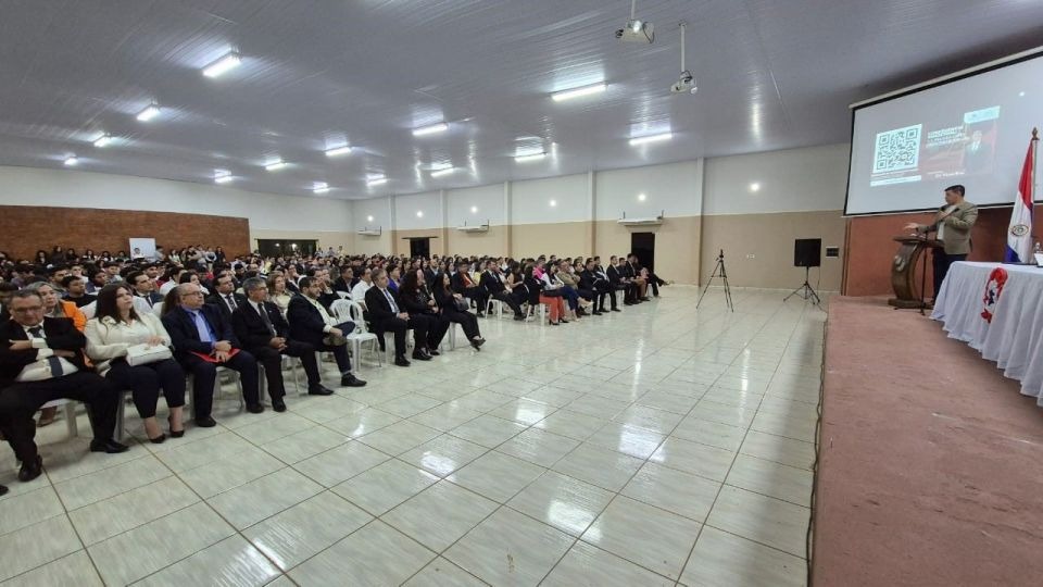 PoderJudicialPY's tweet image. 🔴El ministro de la Corte Suprema de Justicia Prof. Dr. Víctor Ríos Ojeda dictó este lunes 14 de abril una conferencia magistral sobre “La prueba en el proceso judicial” en la sede de la Universidad Nacional de Canindeyú (Unican) de Curuguaty. El evento, que estuvo dirigido a la