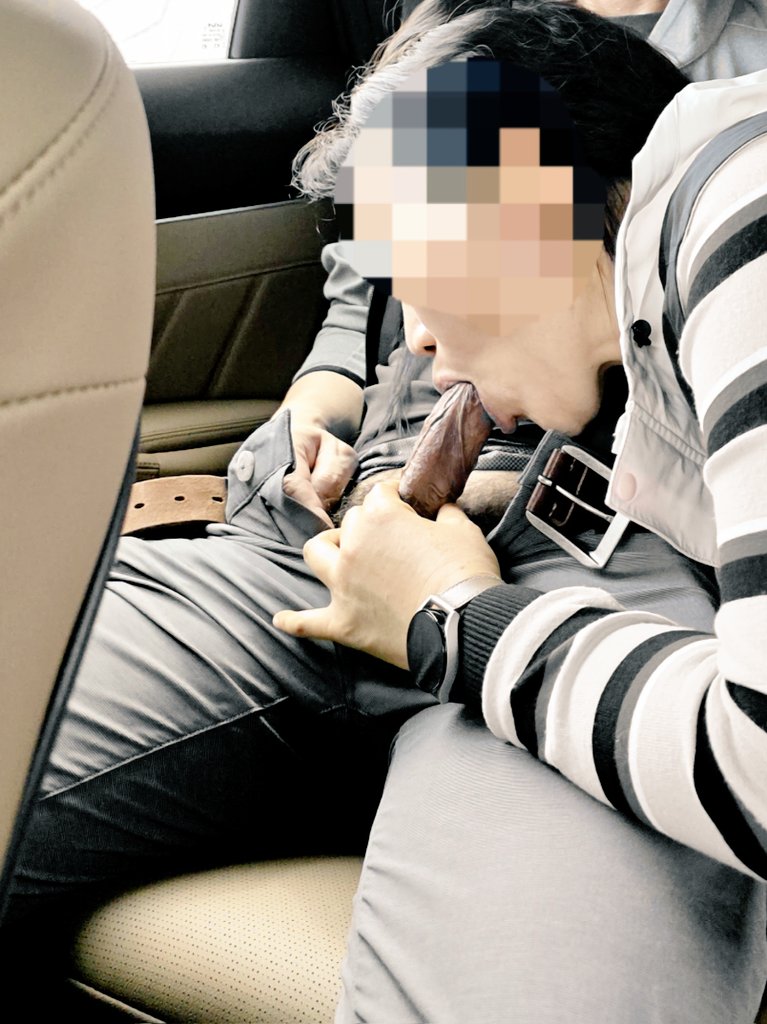 뒷자석에서 와프에게 봉사받는 형님^^
풀발기^^ 이날 차는 흔들 흔들 ^^