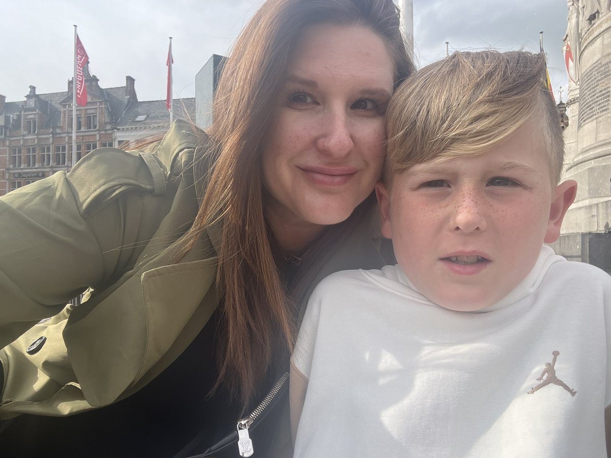 Signe Pike tweet media