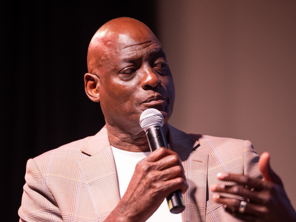 Happy Birthday to NBA Hall of Famer and Cal State LA Associate Head Men’s Basketball coach Michael Cooper! 🎉 

From Showtime glory to shaping the next generation of Golden Eagles, your legacy continues to inspire.

#WeAreLA // #CalStateLA