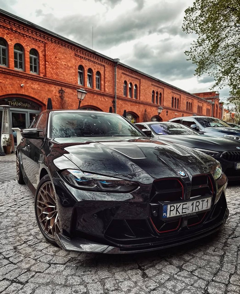 Sunshinefxz's tweet photo. "The road to success is paved with high-performance engines." https://t.co/BT9g5f1aNq