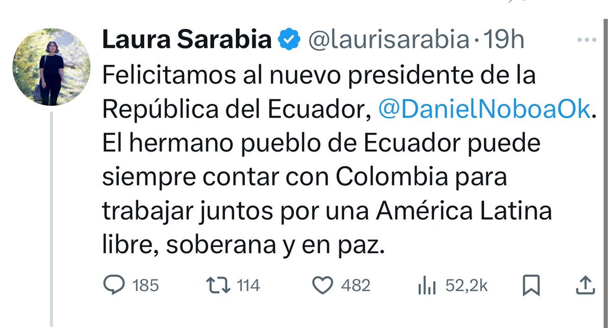<a href="/petrogustavo/">Gustavo Petro</a> Señor presidente, hemos sido respetuosos de las ministras y ministros que ha designado, sin embargo, me parece supremamente grave que la canciller tome posiciones contrarias a las suyas en materia internacional 👇