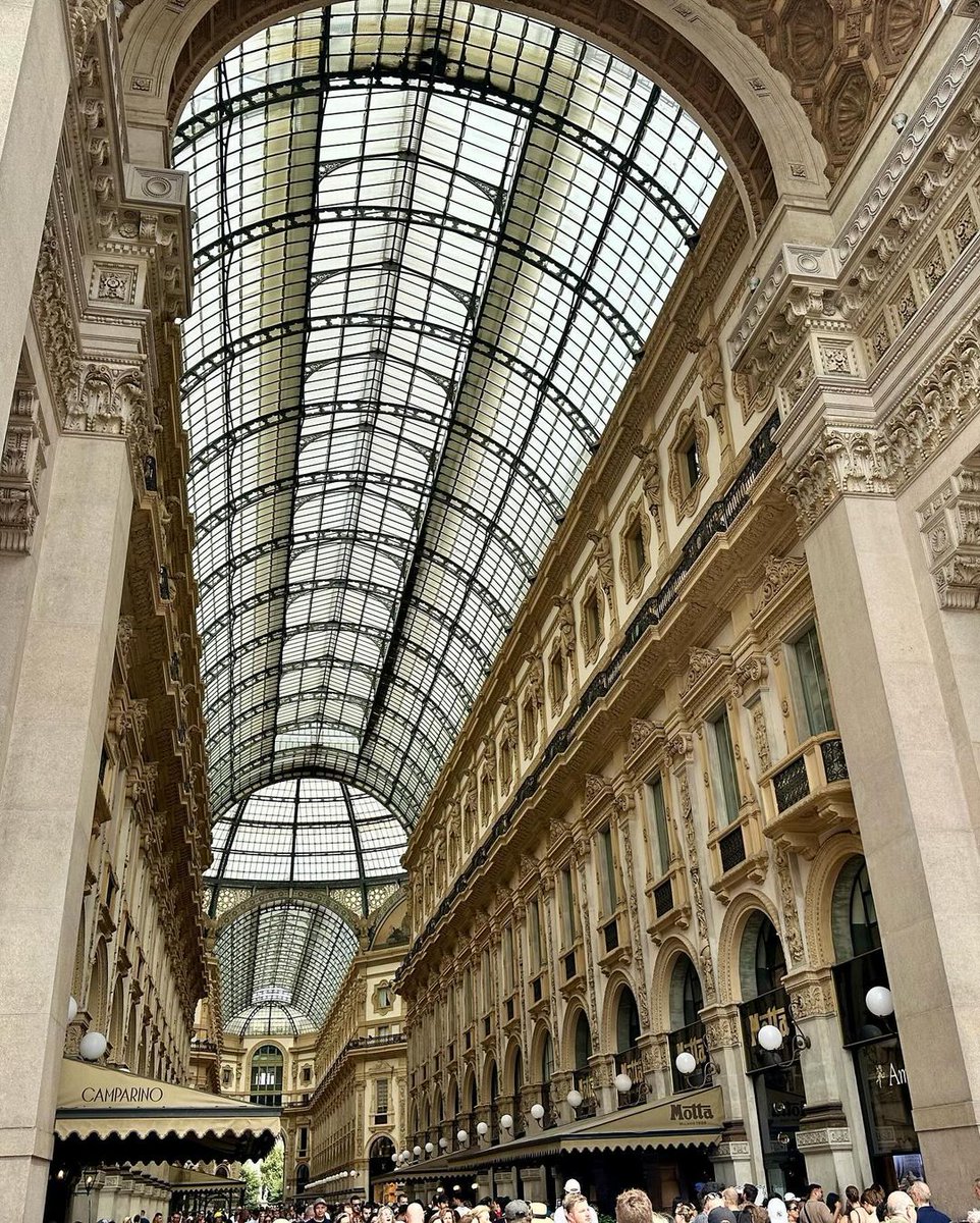 Galleria Vittorio Emanuele II, Milan