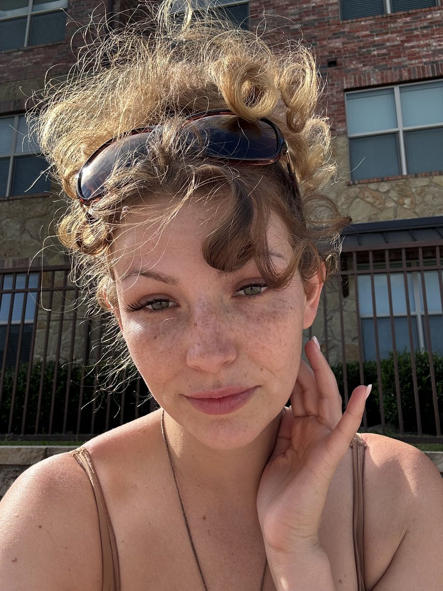 _lowlyf_'s tweet photo. https://t.co/vA41fsBJ13