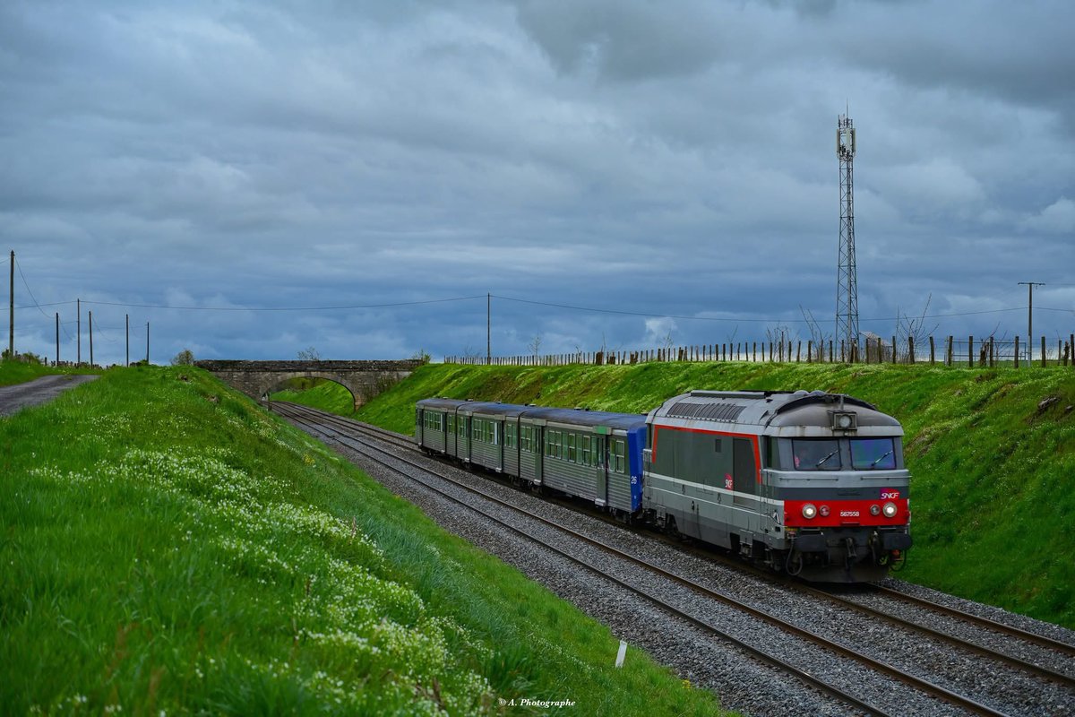 l'association de la R420 était de sortie ce mardi 15 avril pour une sortie scolaire de Clermont jusqu'à Lyon Perrache avec la 67558 et la RRR n°26. 
A quelques minutes près le TER Clermont-Lyon croisait on va dire que j'ai eu très chaud 🥵🥵