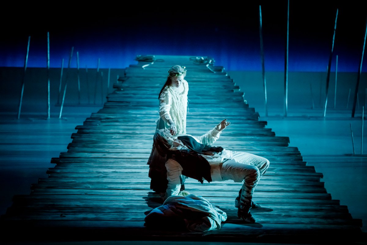 OperaVision (@operavision_eu) on Twitter photo 🔴 Now streaming: Wòlô Bòskô (‘God’s Will’) – a dramatic song cycle drowning in heartbreak sung in Kashubian from <a href="/Opera_Narodowa/">Opera Narodowa</a>.
🎥 Watch here: youtu.be/HUX2iAb8CR8 🔴 Now streaming: Wòlô Bòskô (‘God’s Will’) – a dramatic song cycle drowning in heartbreak sung in Kashubian from <a href="/Opera_Narodowa/">Opera Narodowa</a>.
🎥 Watch here: youtu.be/HUX2iAb8CR8