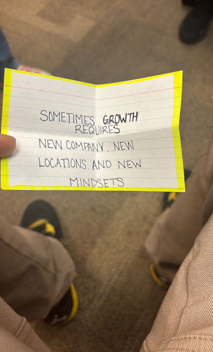 IssaDae's tweet image. 