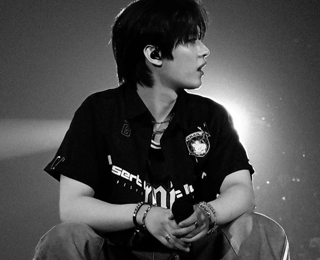 pjisunguk's tweet photo. minsung au ♡

onde jisung achou a forma perfeita de assumir seu namoro com minho, ele só não imaginava que tudo ia dar errado https://t.co/XMY7dZH5ZY