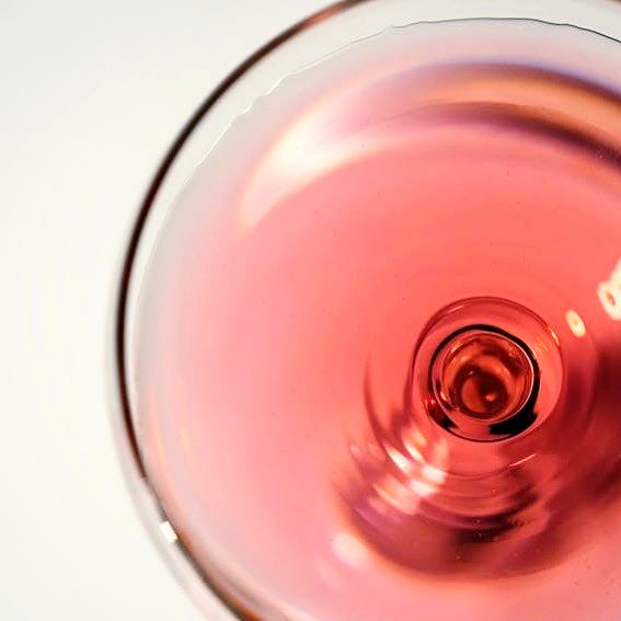 MinistryDc's tweet photo. Evening forecast: 100% rosé! We all deserve it.

#rosewinelovers #rosé #drinkrosé #provence #ilovewine #provencerosé #winetime #rosélifestyle #drinkrose  #yeswayrose #drinkpink #rosélife #rosewine #winelovers #instawine #roseallday #love #rosélover #winelover https://t.co/Udq1FqMSGl