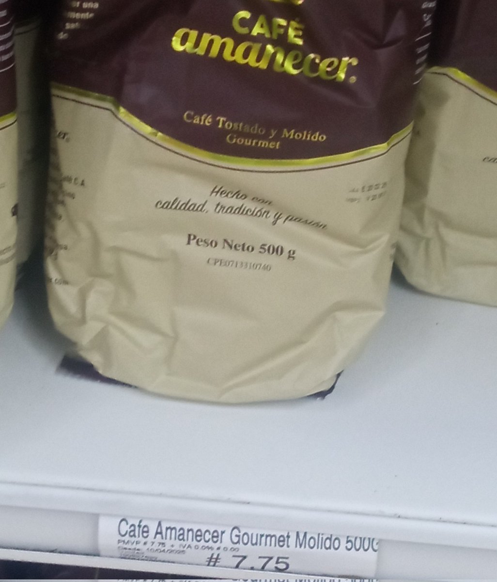 El café Amanecer de 500 grs, que el mes pasado estaba en $4,75, ya lo subieron a $7,75. Los odio a todos 😠