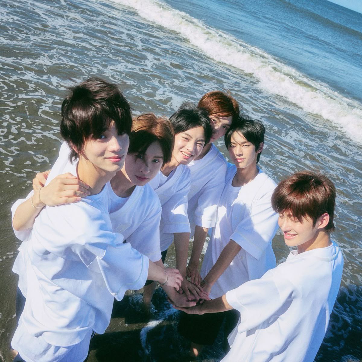 reply with your fav ult groups 
mine are riize and tws <3

THE BOYCOTT STARTS NOW
#PeopleOverProfits
#YetSMChoseProfits
#RII7E가답이다