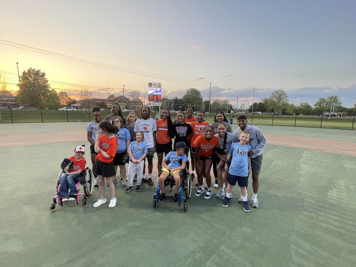 Yesterday we had the privilege of helping out at Miracle Field with some awesome athletes!! ⚾️🥎 🔥🧡