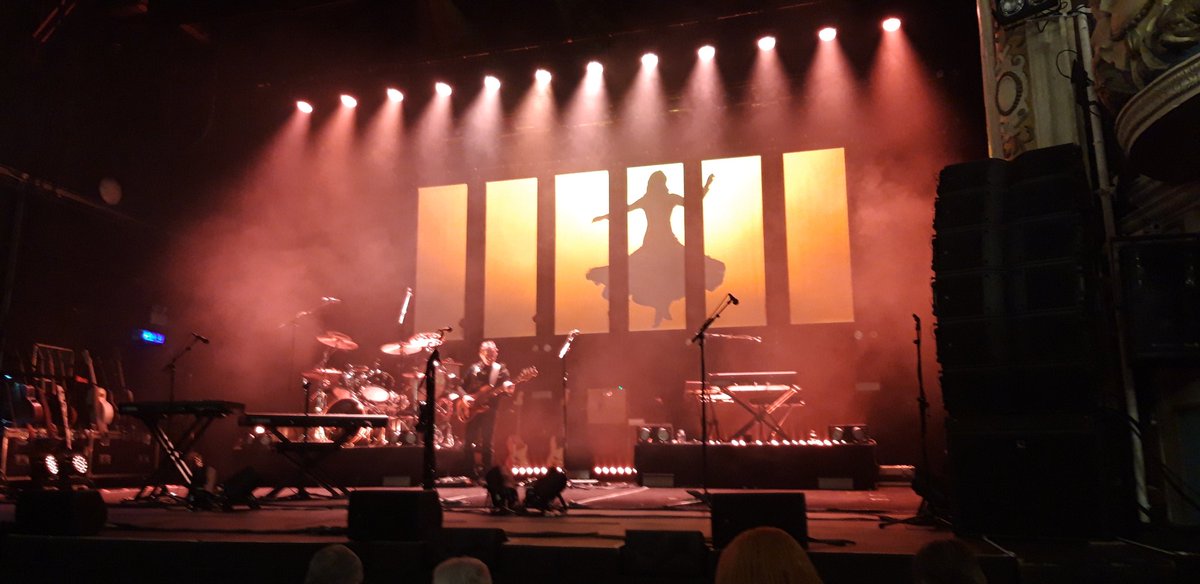 Brilliant night #RumoursofFleetwoodMac <a href="/CreweLyceum/">Crewe Lyceum</a>