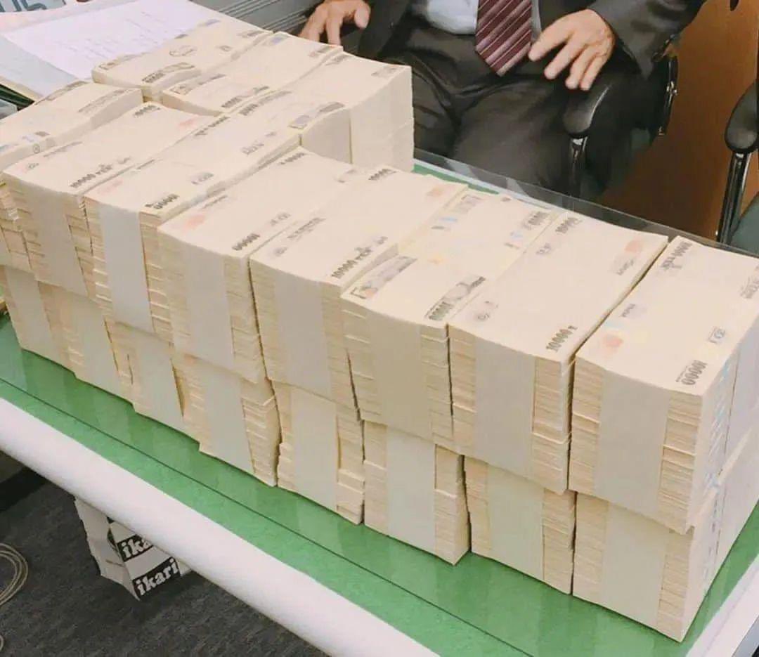 ChraneFS's tweet image. 私は助けるためにここにいます