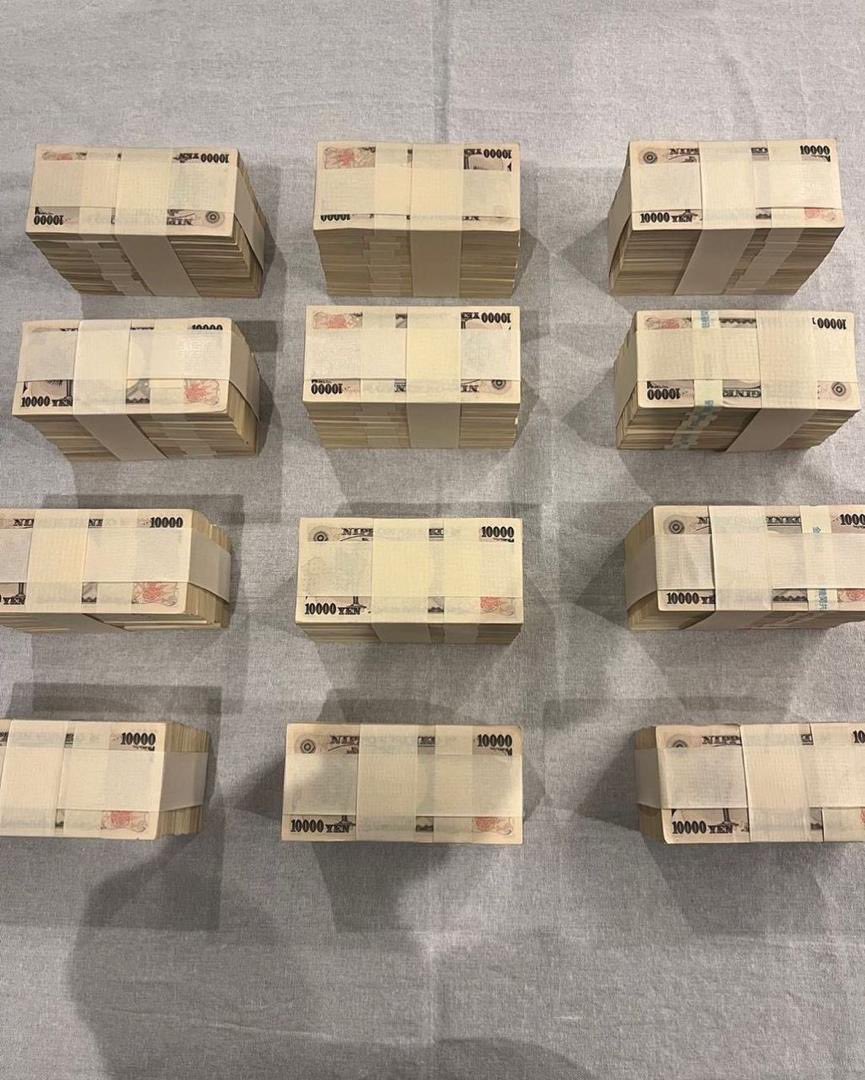 ChraneFS's tweet image. 私は助けるためにここにいます