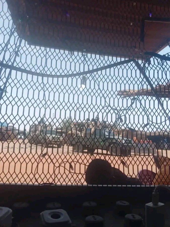 قوة كبيرة من المليشيا المتمردة تتجمع في محلية الدبب بولاية غرب كردفان بعد فرارها من متحرك الصياد ومتجهين الان الي دارفور وغالبا الفاشر او الضعين