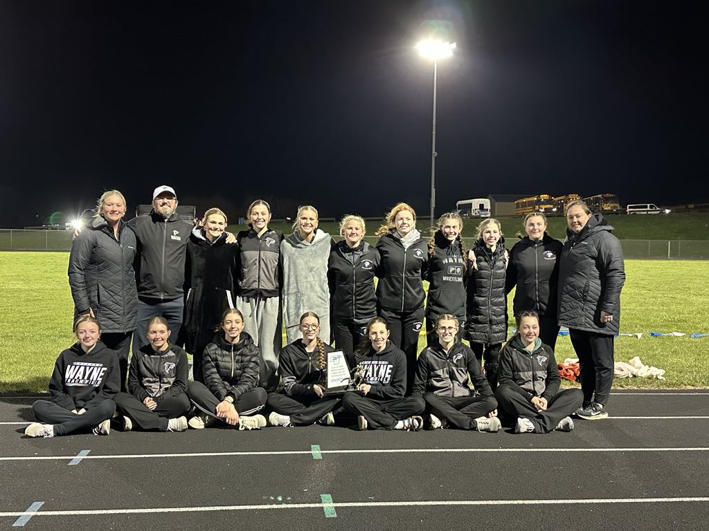 FalconsTf's tweet image. East Union Meet Champions! It was cold, windy  and miserable all night....but not too cold for a victory lap! Great job girls!