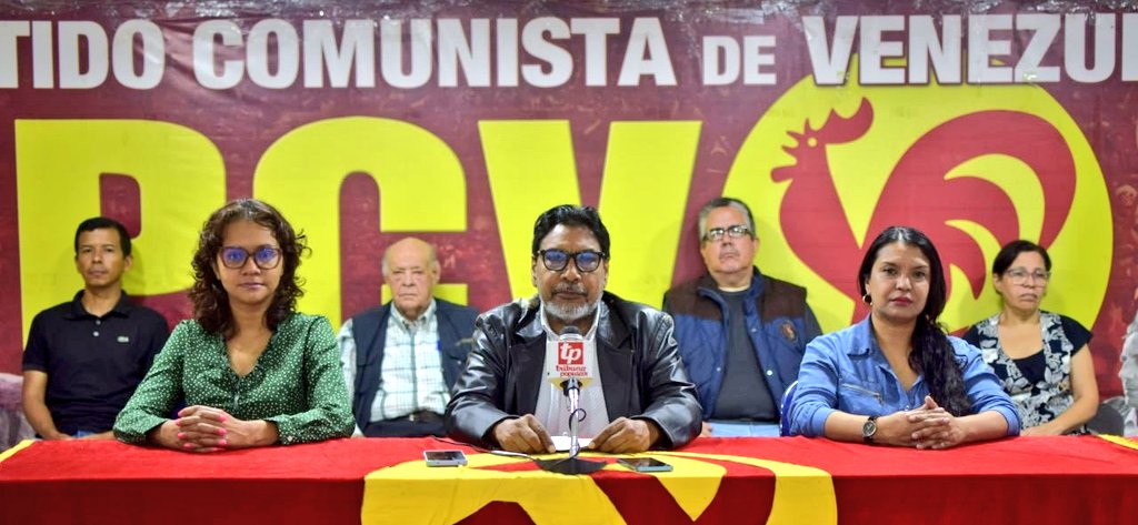 #RuedaDePrensa Por qué el PCV no apoyó el decreto de emergencia económica

📰 Más detalles 
acortar.link/kVbv3W

👀 Vídeo completo 
youtube.com/watch?v=ww1Hwx…