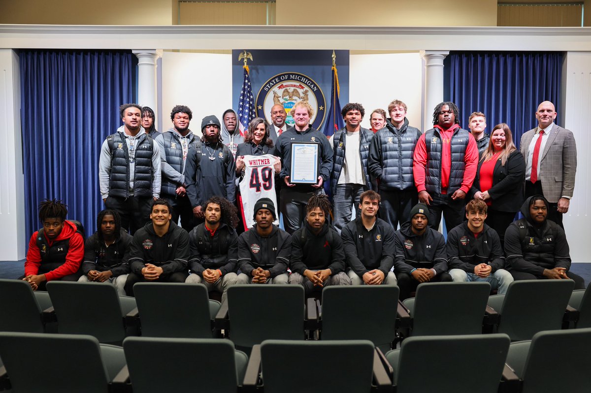 Governor Gretchen Whitmer (@govwhitmer) on Twitter photo Welcome back to the winnersโ circle, <a href="/FerrisFootball/">Ferris St. Football</a> ๐
After an incredible season, it was an honor to congratulate the Bulldogs for winning the DII National Football Championship. Letโs do it again next year ๐ค
Go Dawgs! Welcome back to the winnersโ circle, <a href="/FerrisFootball/">Ferris St. Football</a> ๐
After an incredible season, it was an honor to congratulate the Bulldogs for winning the DII National Football Championship. Letโs do it again next year ๐ค
Go Dawgs!