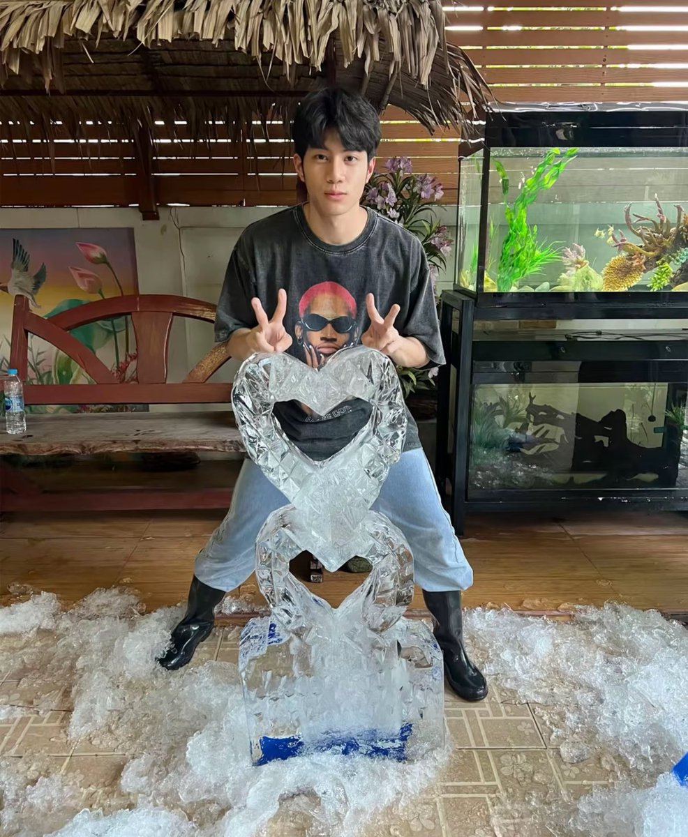 ` 마 크 잭 슨 . tweet media