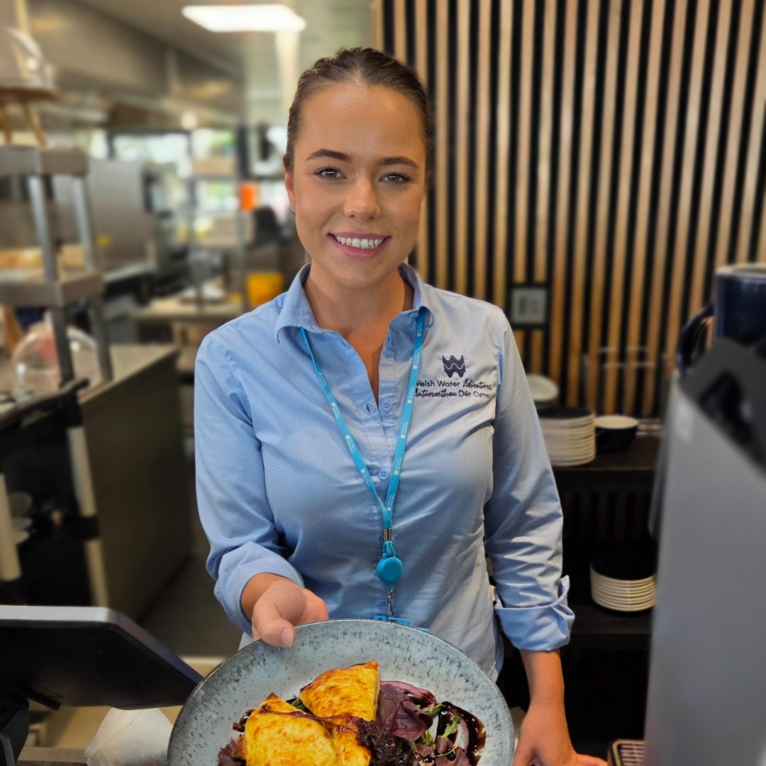 📢  We're hiring!
🛶 Senior Leisure Activity Instructor
🏊‍♀️ Leisure Activity Instructor
👩‍🍳 Catering Assistants
👍If you’re positive, friendly, can work under your own initiative and provide excellent customer service, we want to hear from you. 
👉 ow.ly/OKMt50VzS5z