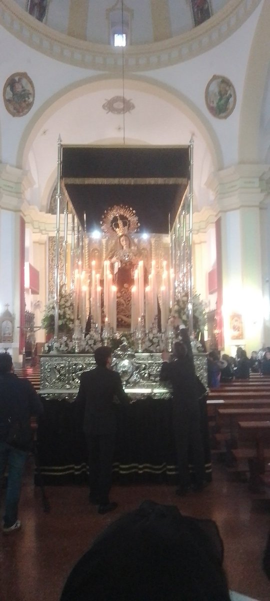 Nuestra Hdad sale a las calles de #Pozoblanco. <a href="/ccyhhpozoblanco/">CCyHH de Pozoblanco</a> <a href="/AytoPozoblanco/">Ayto. Pozoblanco</a> <a href="/COPEPozoblanco/">COPE Pozoblanco</a> <a href="/ElQuincenal/">El Quincenal de Los Pedroches</a> <a href="/Hoyaldia_com/">Hoyaldia.com</a>