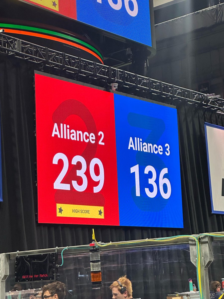 informatpanama's tweet photo. #InformatPanamá PRIMER EQUIPO PANAMEÑO EN CLASIFICAR A LA MUNDIAL DE LA FIRST ROBOTICS COMPETITION

La semana pasada del 2-5 de abril el equipo pizzabyte 2.0 #10154, un equipo rookie de estudiantes de diferentes instituciones de Panamá, brillaron en Miami no solo llegando al playoff y a semi finales como rookies, sino siendo el segundo pick de una alianza de equipos veteranos, y así ganando el premio rookie all star por su extraordinaria trascendencia en la competencia, el equipo panameño demostró ser capaz de clasificar a la final mundial, a celebrarse en Houston, Texas a partir de este 15 de abril hasta el 19 de este mes, midiéndose no solo con equipos americanos, si no de todo el mundo.

Estos jóvenes han demostrado que en Panamá hay futuro para la tecnologia, así mismo buscan apoyo para poder llegar a la serie mundial y dejar en alto el nombre de Panamá.