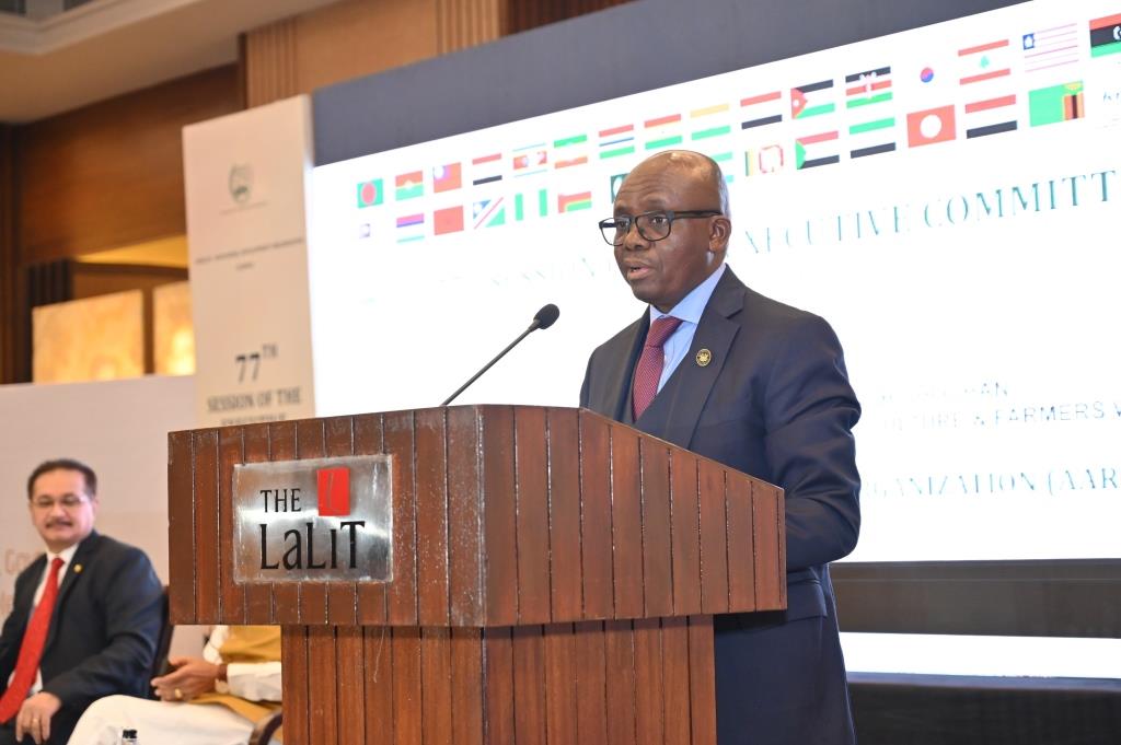 mlgcragh's tweet photo. Chief Director of Local Government, Chieftaincy &amp; Religious Affairs, Alhaji Amin Abdul-Rahaman, chaired the 77th AARDO Executive Committee Meeting in New Delhi as President of the 20th EC. Ghana continues to play a lead role in global rural dev’t. #MLGCRA #AARDO https://t.co/STiVgzTh5G