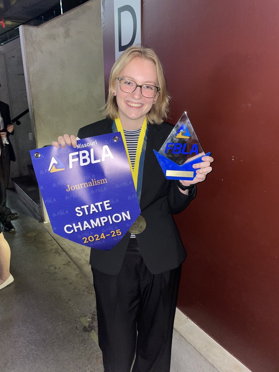 Congrats to Michaela Manfull!🎉
Heading to Nationals in Anaheim!☀️🌴
1st Place State Champion- Journalism🏆