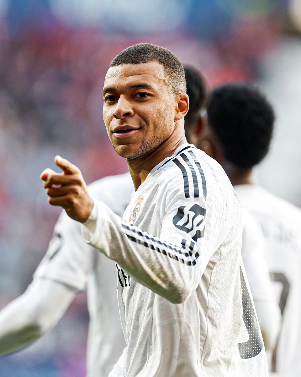 👉Lewandowski: 3 jogos fora por um gesto ofensivo
👉Correa: 5 jogos fora por xingar o árbitro

Mbappé: 1 jogo fora por tentar QUEBRAR A PERNA de um jogador

Esse é o "contra tudo e contra todos" do Real Madrid 😭