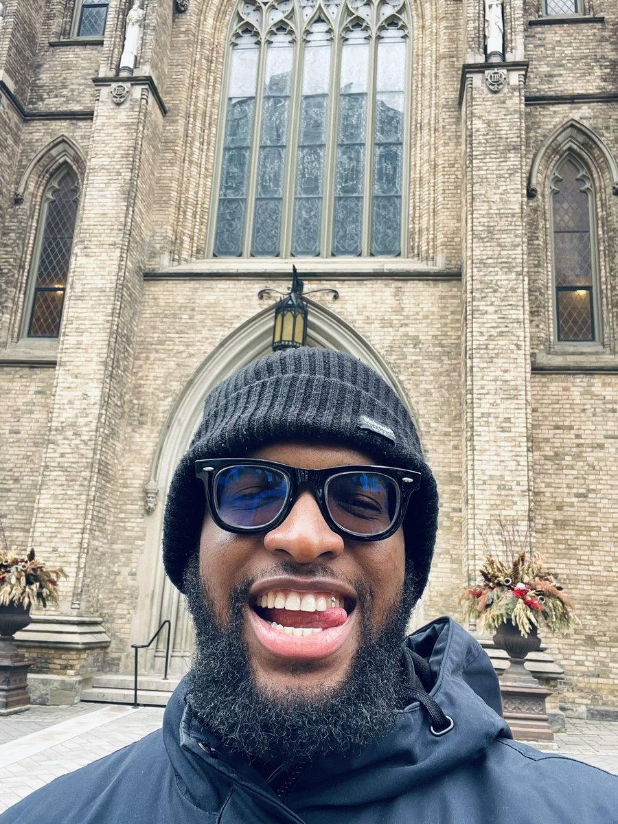 Fechulo's tweet image. 26 today!
Thank God for life and growth!!