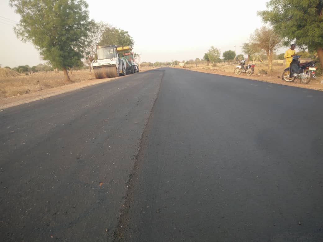 ibrahimado__'s tweet image. Rural Development: Ongoing construction of a 70km road from Madobi to Yako to Kwanar Dangora by Gov. Abba K. Yusuf. 

#AbbaIsWorking.