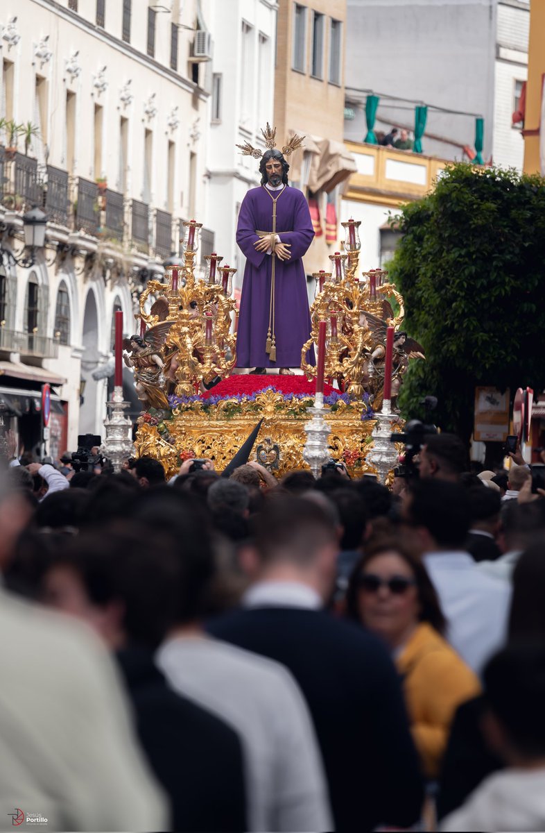 Mirandoeldetall's tweet photo. Nᴜᴇsᴛʀᴏ Pᴀᴅʀᴇ Jᴇsᴜ́s Cᴀᴜᴛɪᴠᴏ
(Hermandad de Santa Genoveva)
1/2
#ssantasevilla25 #SantaGenoveva25 #mirandoeldetalle #Sevilla #TDSCofrade #Cautivo #tirodelinea #cofrade https://t.co/DrKnkZ9SaP