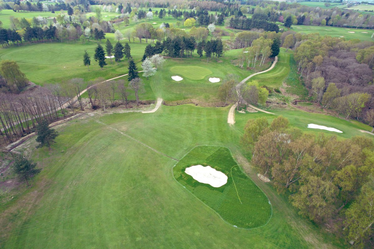 New bunkers on the 16th are now complete and ready for the sand <a href="/MoorAllertonGC/">Moor Allerton GC</a>