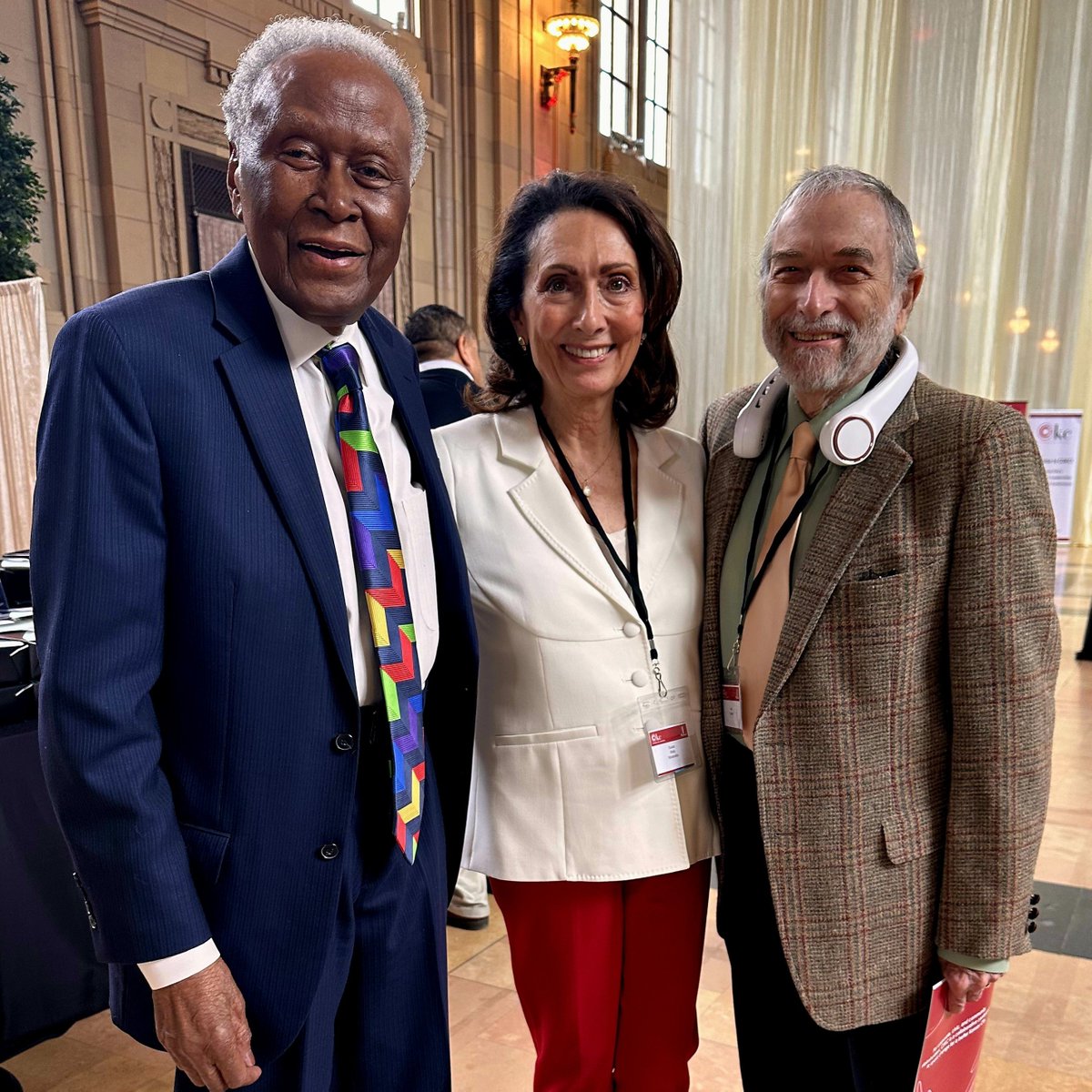 swallytweet's tweet photo. What an honor to see KC's Alvin Brooks at the C3KC Conference, where he received the Junior League's Branton/Hall Committee Collaborator Award. It would be hard to find another leader who has done so much for our city for so long.. #alvinbrooks #C3KC2025 #civicleadership #PREPKC https://t.co/dgr01hwjo3