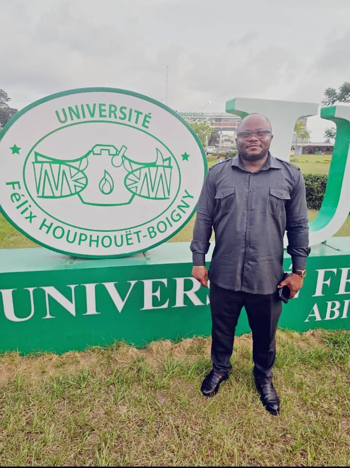 idrisodinga's tweet image. La loyauté et la fidélité de Me @DonaldKaba95116 envers @fatshi13 ne sont pas à prouver.
  L&apos;amour du Congo et le fait de servir le président ne sont pas synonymes de privilège ou d&apos;obtention d&apos;un poste. Car cet hô est fidèle sans poste et il restera fidèle avec un poste mtériel.