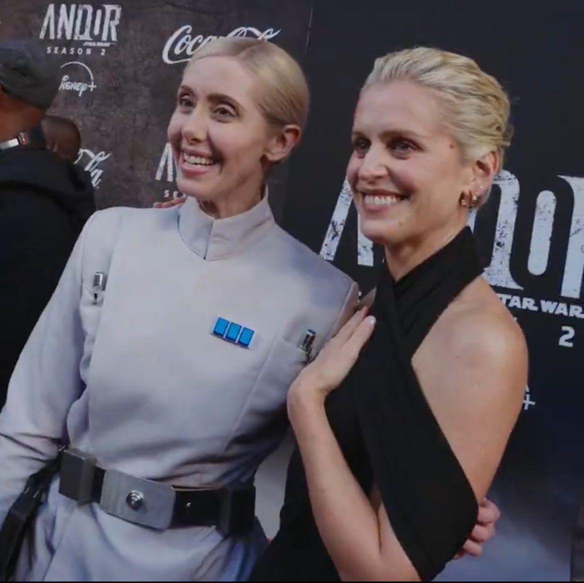 Su 🇵🇸🇪🇬 → TIFF 50 🇨🇦 tweet media