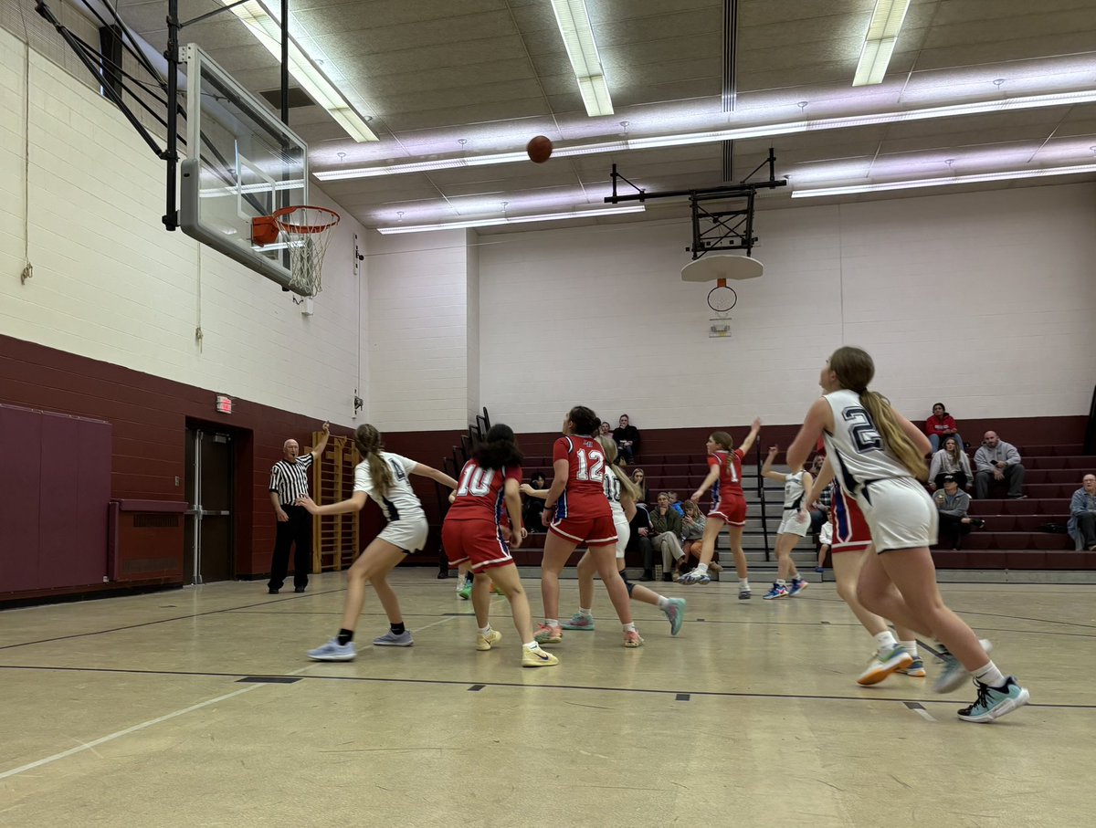 AJRedRaiders's tweet photo. The A.J. McMullen girls’ basketball team rallies late to beat the Laurel Highlands Mustangs, 21-16.
This game marked Laurel Highlands last ever visit to A.J. McMullen for an athletic event.
#Uniontown #FayetteCountyPa https://t.co/G1x3aGJM9v
