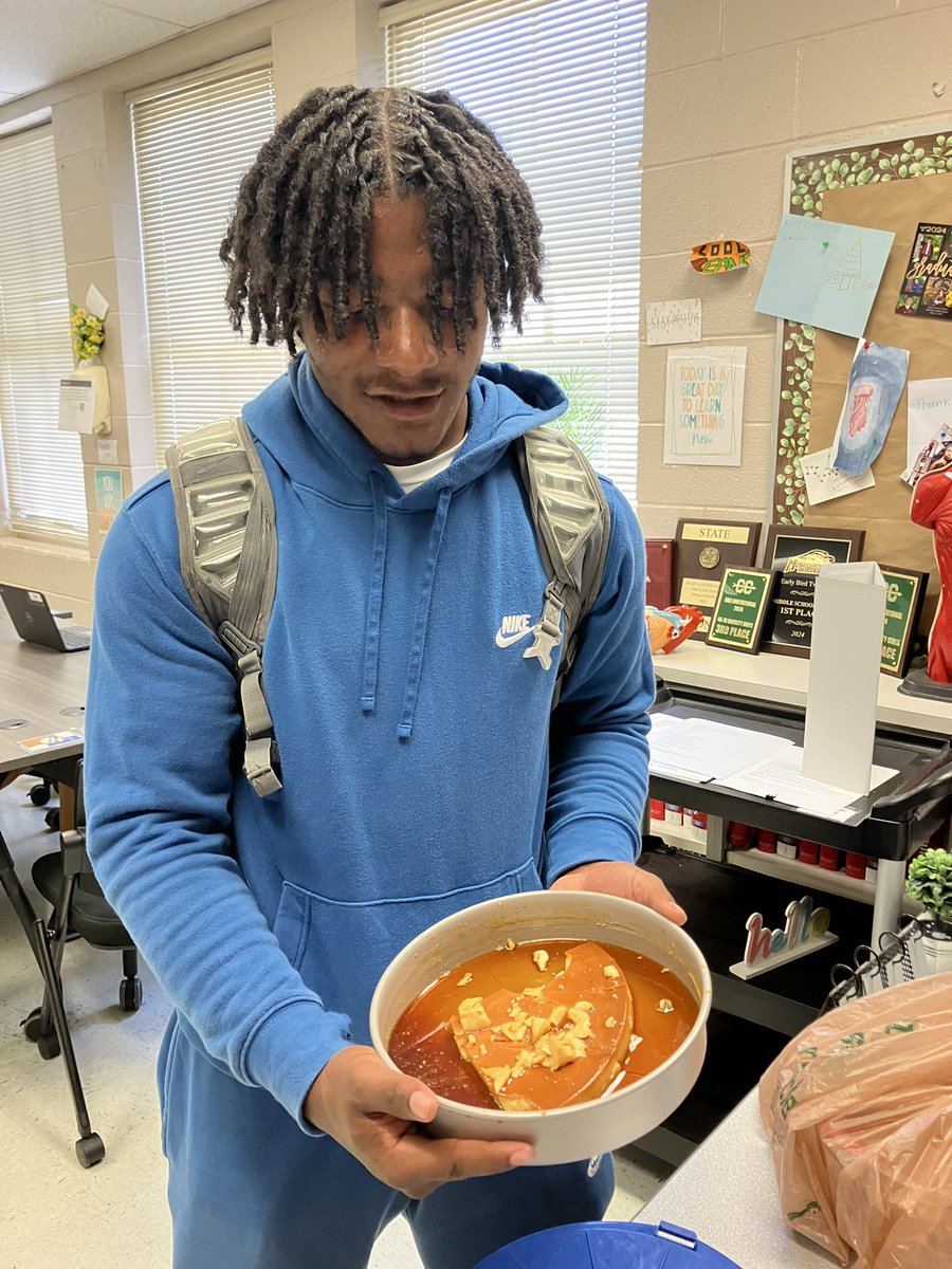 Senator Football (@senatorsfb) on Twitter photo Man of many talents: 2027 RB <a href="/waylon_marbury/">Waylon Marbury</a> can tote the rock AND win Spanish class cooking competitions
Come check out our talented guys this Spring!
#RARE Man of many talents: 2027 RB <a href="/waylon_marbury/">Waylon Marbury</a> can tote the rock AND win Spanish class cooking competitions
Come check out our talented guys this Spring!
#RARE