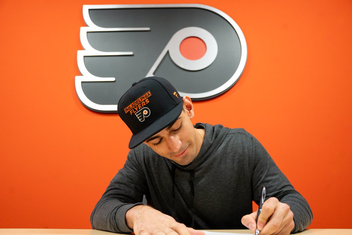 x - Philadelphia Flyers tweet media