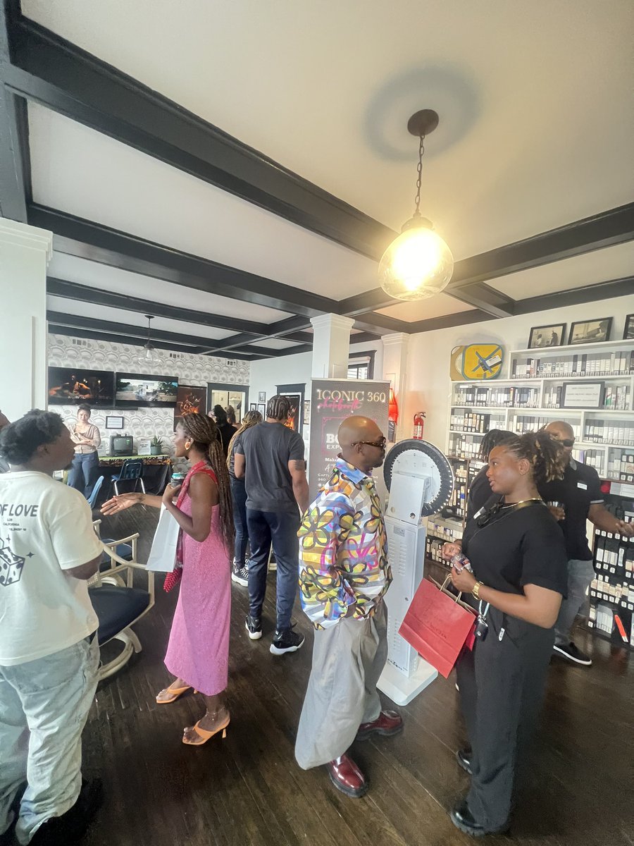 steveerayne's tweet image. I had the honor recruiting paid interns &amp;amp; PAs for #SinnersMovie in my home state, Louisiana. We celebrated the local crew &amp;amp; we all attended an early screening. Yesterday was an amalgamation of the things I value the most in filmmaking &amp;amp; what true community feels like!