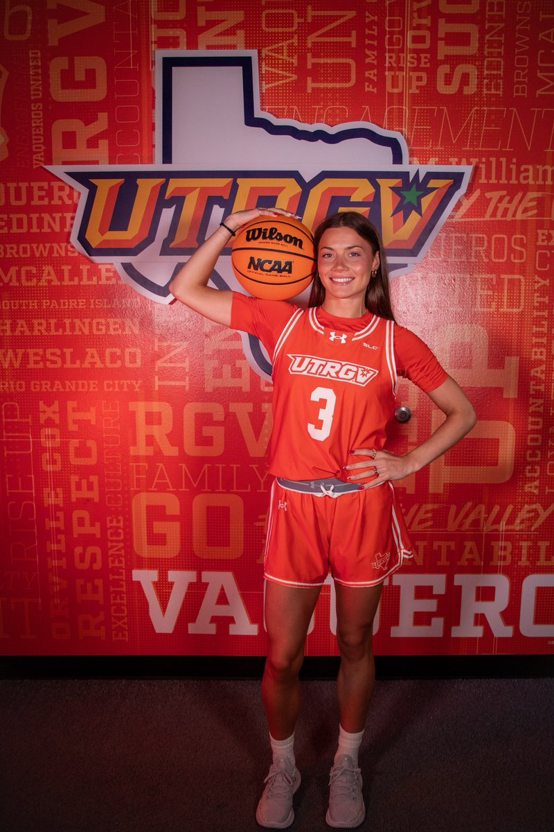 <a href="/erinmaguire32/">Erin Maguire</a> proud of you
🧡🤍