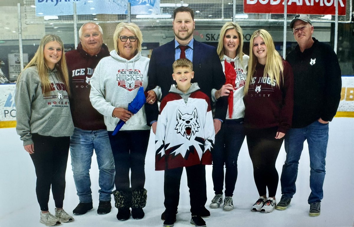 Tperell32's tweet photo. Awesome time in Fairbanks to support my brother on family weekend. To top it off, they won the Alaskan Cup! 
Looking forward to watching these great kids in playoffs! https://t.co/cYsiB0KnLa