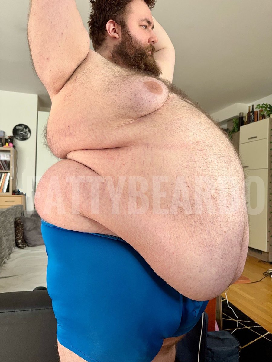 Thought I looked pretty round here 👀