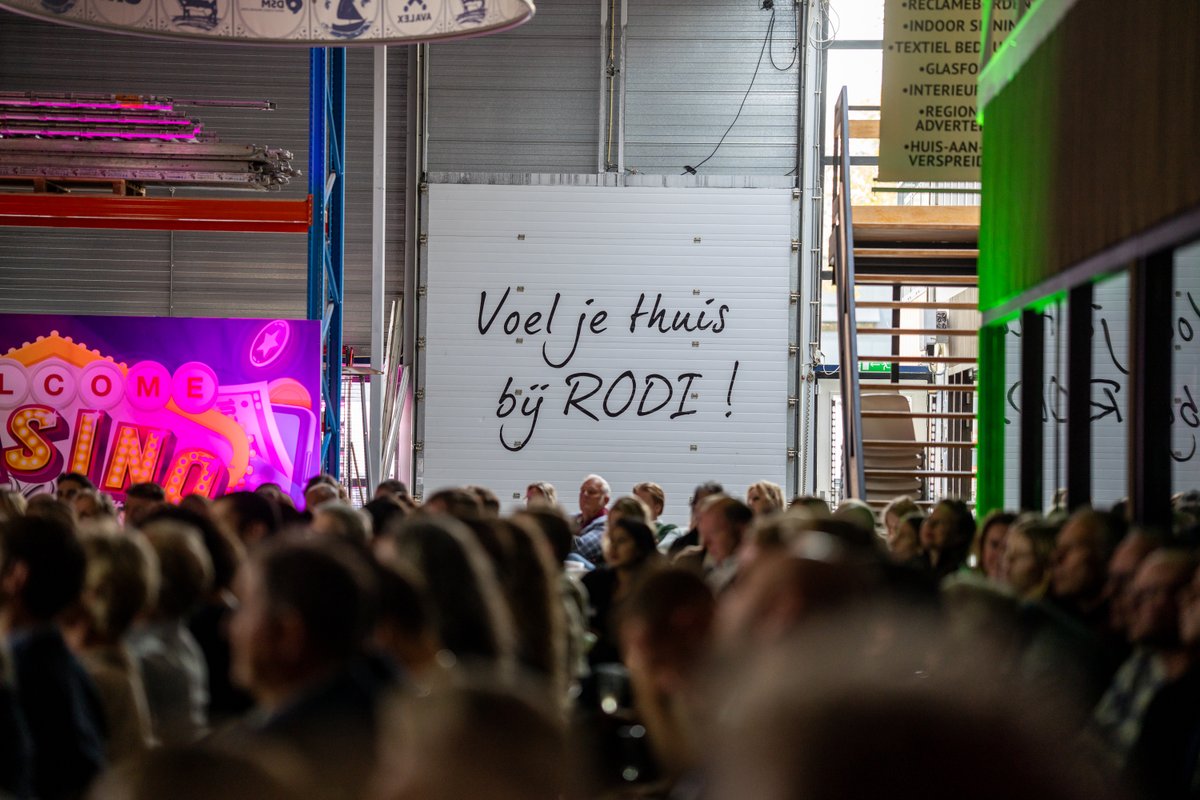 De laatste keer voelde we ons thuis bij Rodi. De aankomende editie voelen jullie je kennelijk ook thuis bij Heinde (Delft). Want met één oproep zaten we in no time boven de 200 aanmeldingen #gezellig!

🖊️Inschrijven kan via: delftverbindt.nl/delftverbindtb…