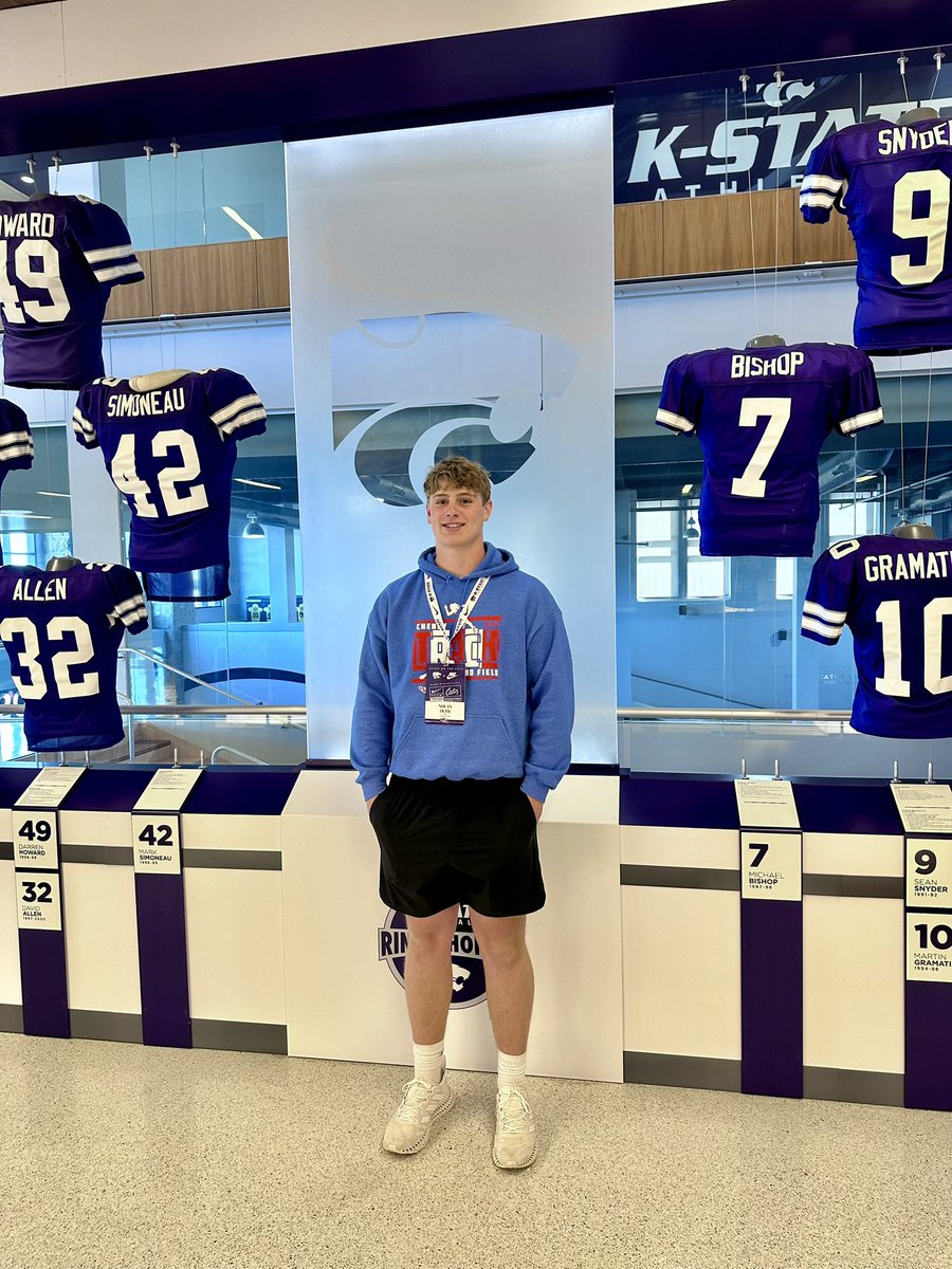 Had a great time in Manhattan today. Thank you <a href="/spedbraet/">Taylor Braet</a> for having me out!! <a href="/KStateFB/">K-State Football</a> <a href="/CoachBuddyWyatt/">Buddy Wyatt</a>