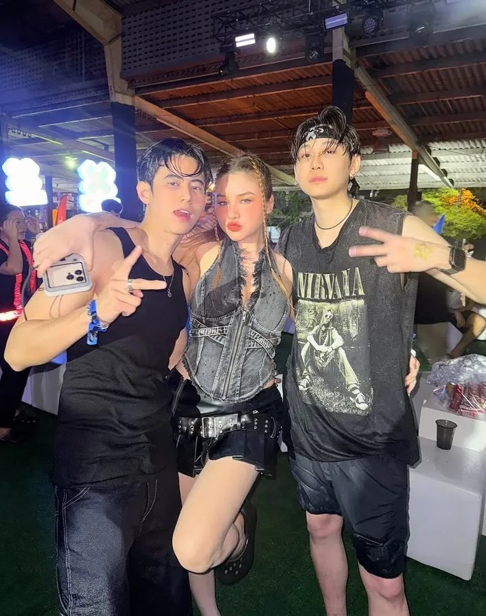 yotsuba0487's tweet photo. แก๊งรอน เฮอร์ไมโอนี่ แฮร์รี่ พี่จ๋าหกล่อจังเลยยย 😭
#bb0un https://t.co/MRfrrHZVNY