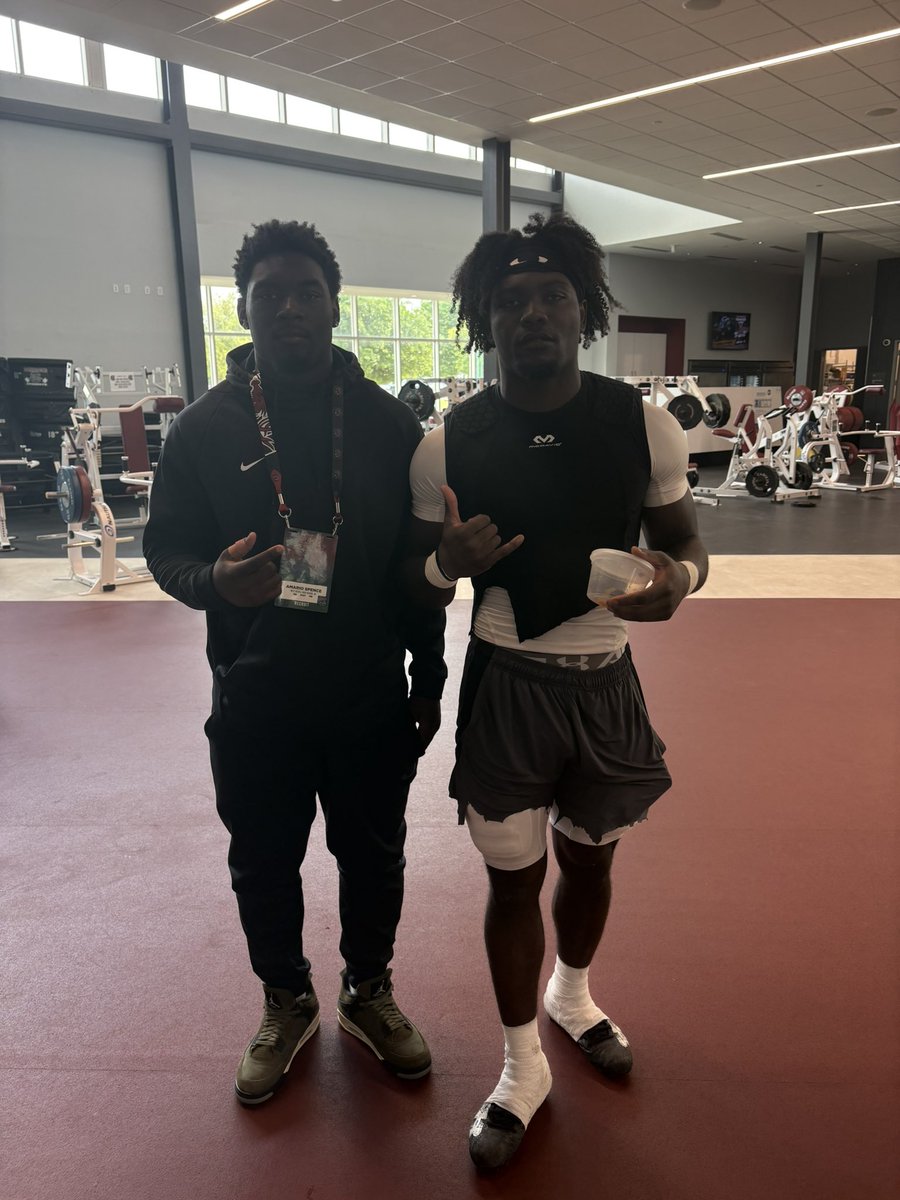 Amario💰 (@amariospence) on Twitter photo i had an tremendous time at <a href="/GamecockFB/">Gamecock Football</a> today , got to see them fly around and be competitive <a href="/CoachSBeamer/">Shane Beamer</a> <a href="/CoachBlack10/">Marquel Blackwell</a> <a href="/coachfurrey/">Mike Furrey</a> <a href="/ZachPropp/">Zach Propp</a> <a href="/dru_lindler/">Dru Lindler</a> <a href="/jrudIV/">John Rudnicki</a>
<a href="/WIHS_Football/">West Iredell High School Football</a> <a href="/FB_CoachFitz/">Sean Fitzgerald</a> i had an tremendous time at <a href="/GamecockFB/">Gamecock Football</a> today , got to see them fly around and be competitive <a href="/CoachSBeamer/">Shane Beamer</a> <a href="/CoachBlack10/">Marquel Blackwell</a> <a href="/coachfurrey/">Mike Furrey</a> <a href="/ZachPropp/">Zach Propp</a> <a href="/dru_lindler/">Dru Lindler</a> <a href="/jrudIV/">John Rudnicki</a>
<a href="/WIHS_Football/">West Iredell High School Football</a> <a href="/FB_CoachFitz/">Sean Fitzgerald</a>