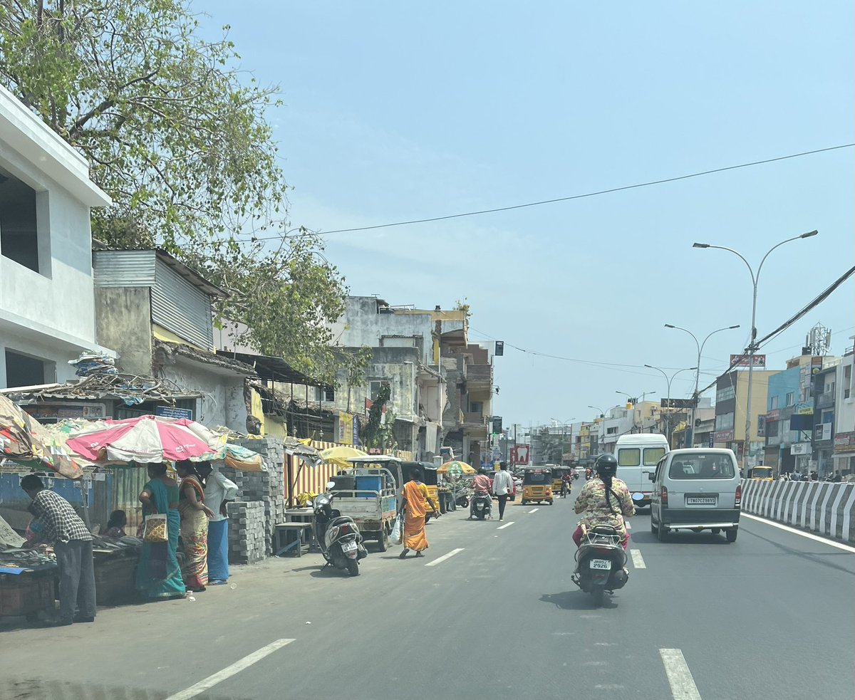 Selva Gops tweet media