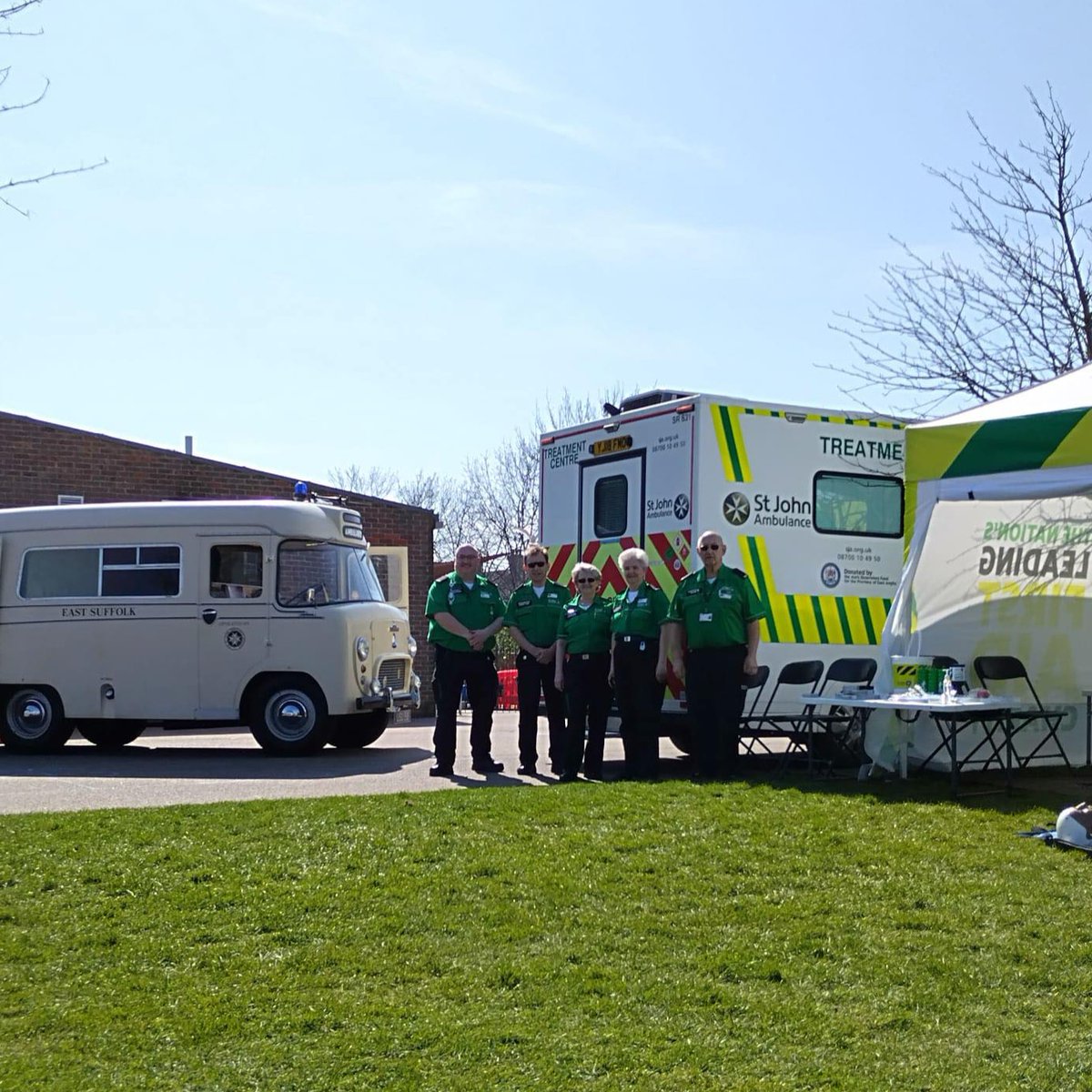 SJA-BigG (@sjabigg) on Twitter photo We've been busy bees recently. Not only have we been teaching people First Aid & CPR at community events, we've also had officers from <a href="/LowestoftPolice/">Lowestoft Police</a> pay us a visit during one of our training sessions!👮
Find us this weekend at <a href="/LowestoftCentr1/">Lowestoft Central</a>'s Easter Craft & Gift Fair.🐇🥚 We've been busy bees recently. Not only have we been teaching people First Aid & CPR at community events, we've also had officers from <a href="/LowestoftPolice/">Lowestoft Police</a> pay us a visit during one of our training sessions!👮
Find us this weekend at <a href="/LowestoftCentr1/">Lowestoft Central</a>'s Easter Craft & Gift Fair.🐇🥚